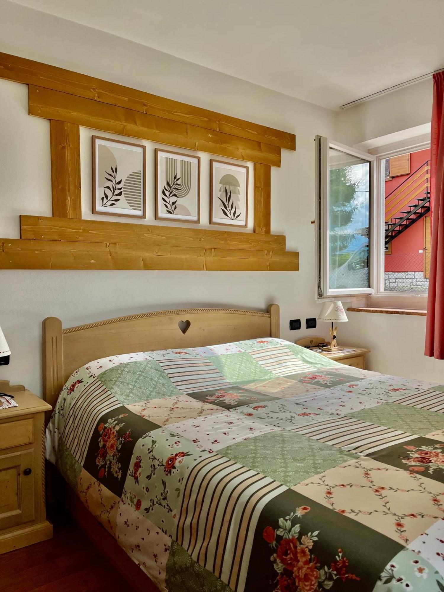 Villa Iris - La Prima Villa Vacanze Nell'Altopiano Asiago Extérieur photo